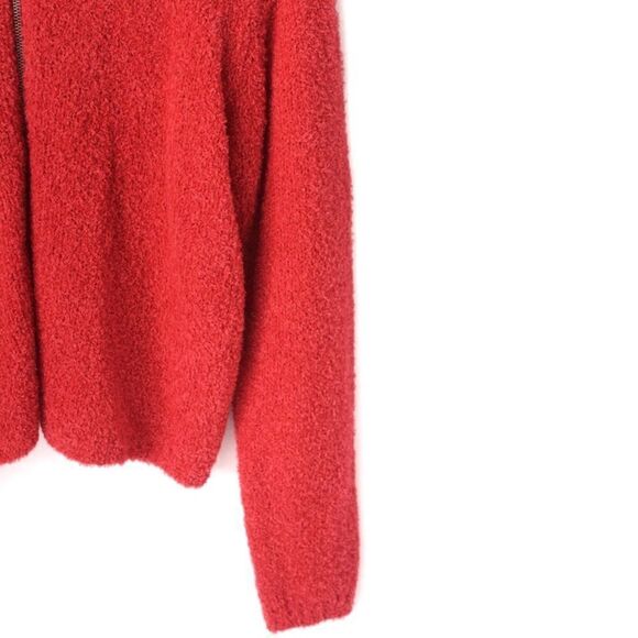 Sostanza Contemporary Apparel Zip Closure Sweater - Picture 5 of 8